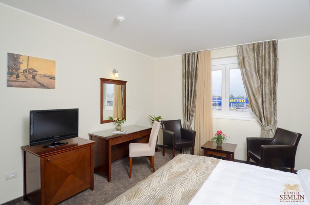 Garni Hotel Semlin B&B Belgrade Room photo