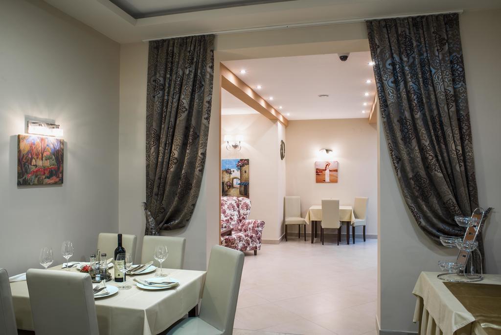 Garni Hotel Semlin B&B Belgrade Exterior photo