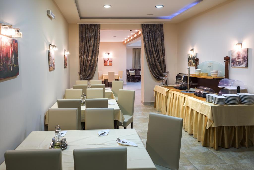 Garni Hotel Semlin B&B Belgrade Exterior photo