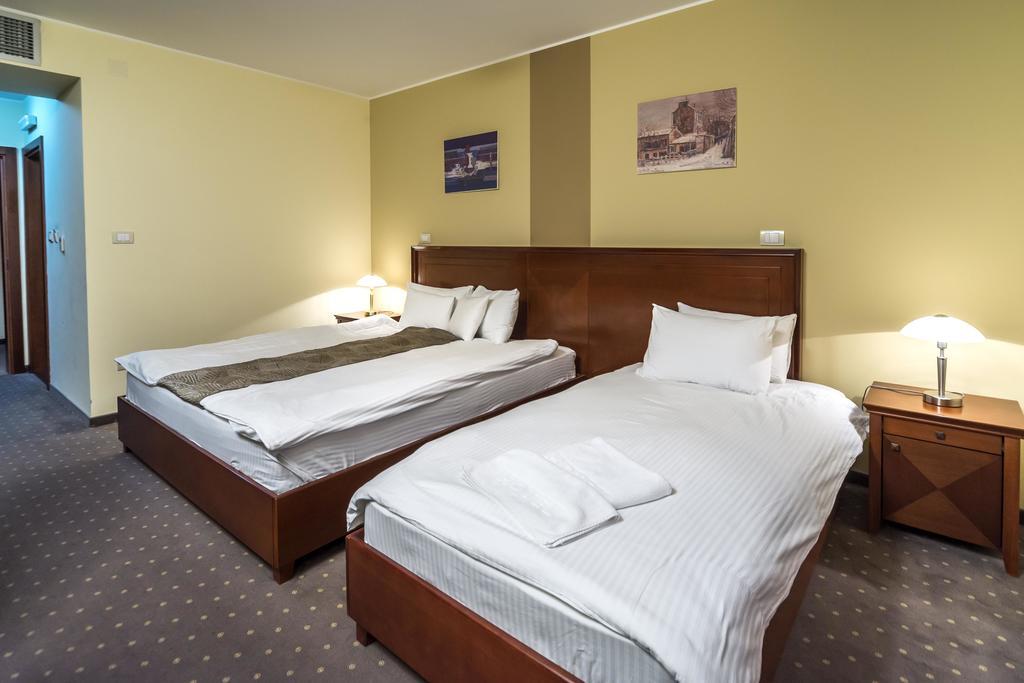 Garni Hotel Semlin B&B Belgrade Room photo